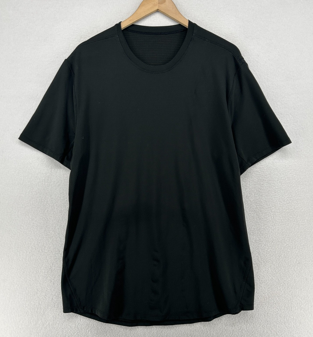 LULULEMON Shirt Mens L Performance Athletic Mesh Jersey Short Sleeve Black